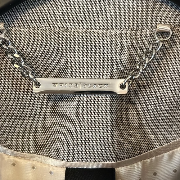 White House Black Market 3/4 Sleeve Ruffle Blazer 12 - Picture 3 of 16